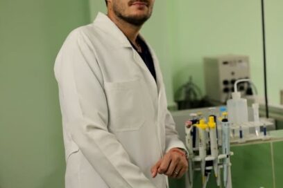 Científico de 33 años en el Instituto de Hematología e Inmunología