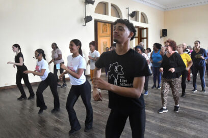 Bailar no tiene edad o la danza como espacio de encuentro
