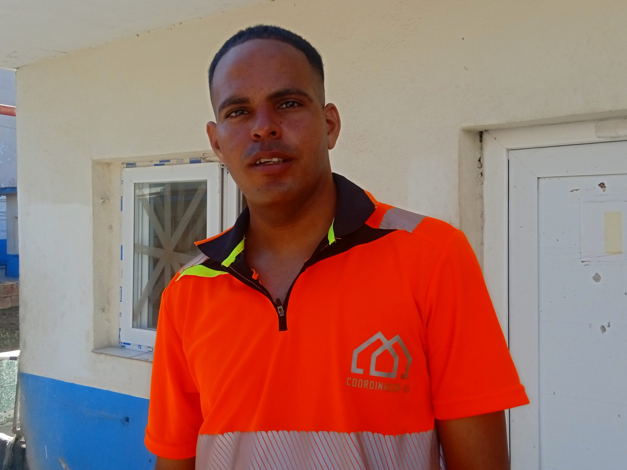 Isnael Barrientos Heredia, jefe de la Brigada Comunitaria “CONVEP”.